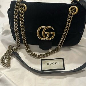 Small Gucci Marmont Suede Purse